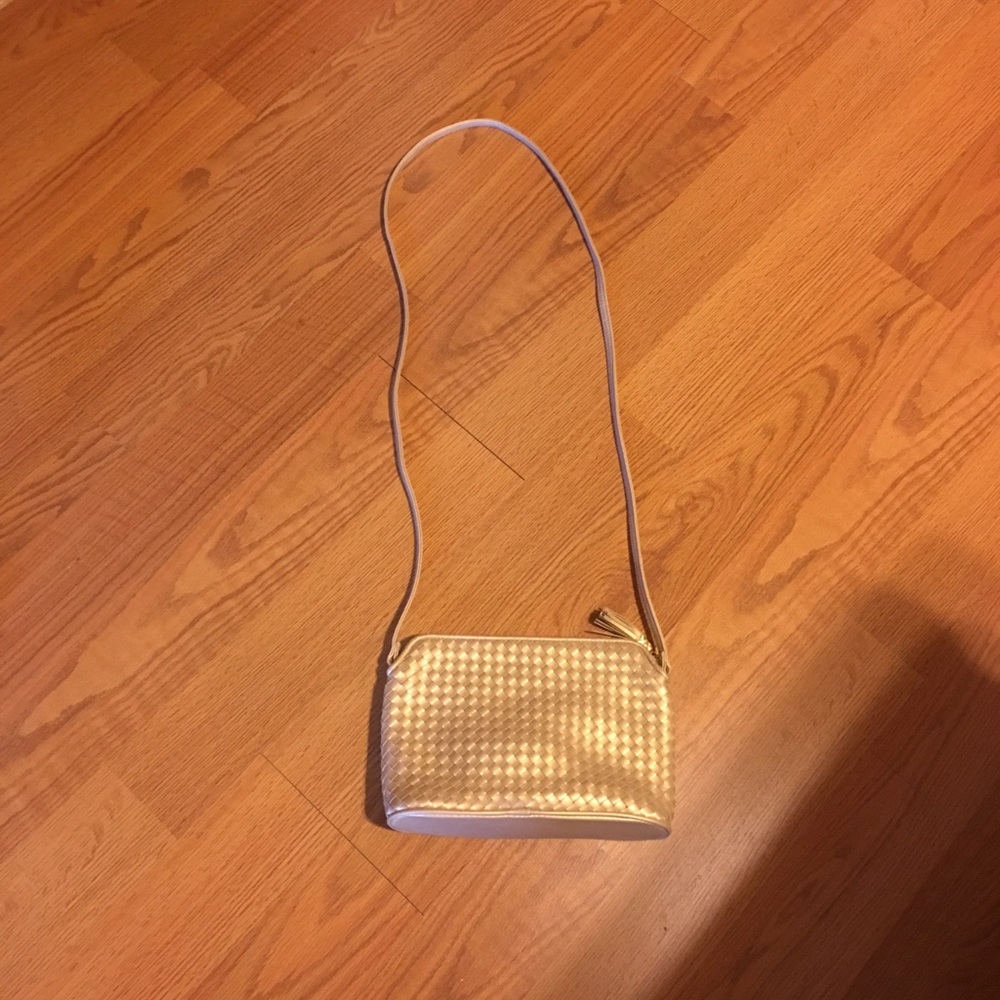 Small Purse-Closet Clear Out! Bundle only!